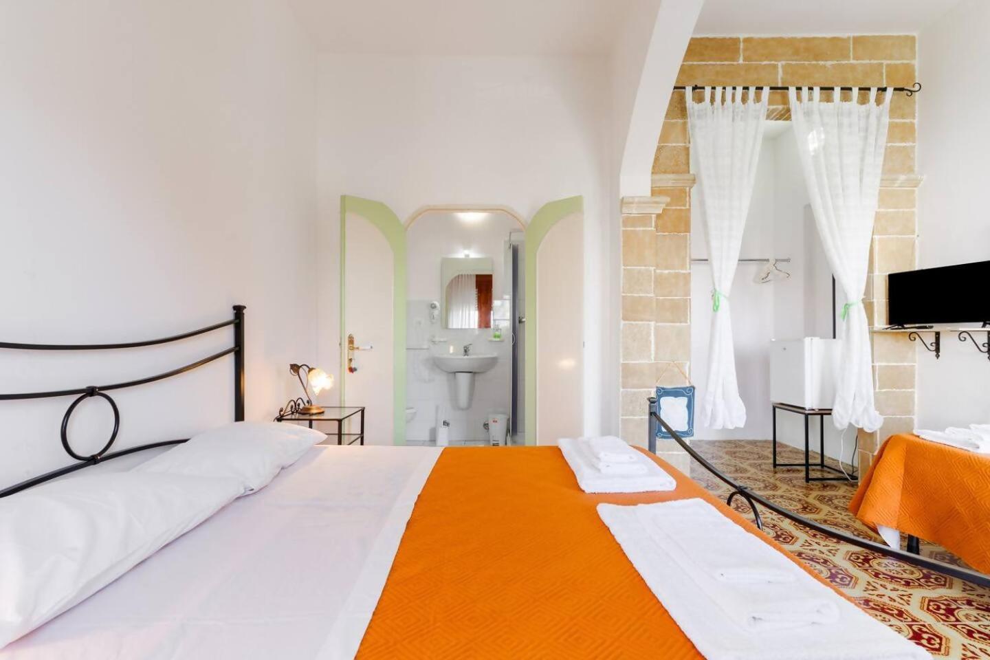 B&B Marchese By Vivimy Marina di Mancaversa Habitación foto