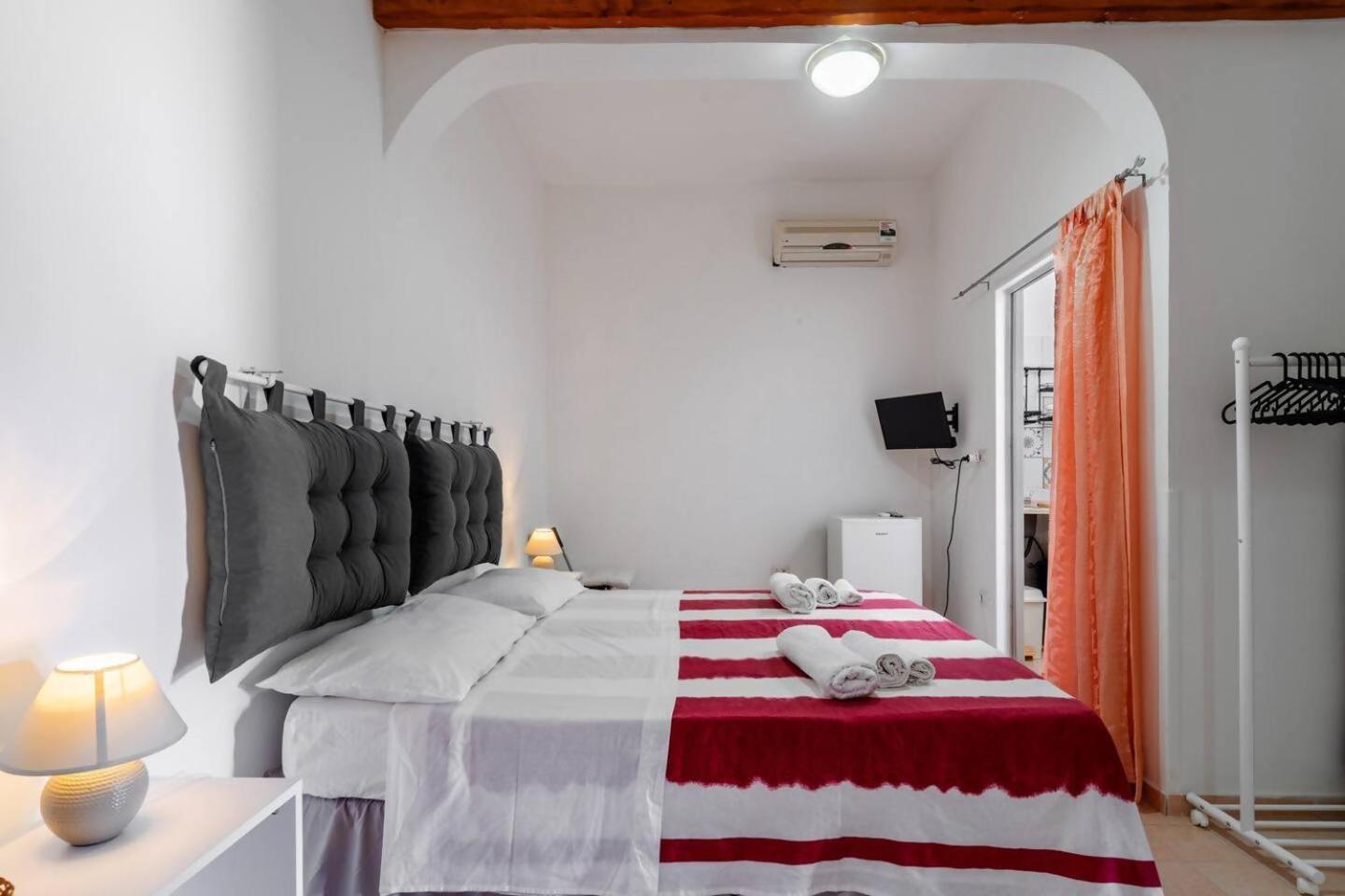 B&B Marchese By Vivimy Marina di Mancaversa Habitación foto